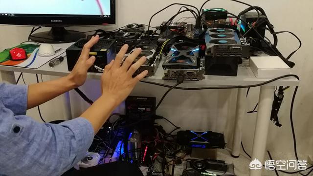 为什么挖矿会造成市场上显卡大幅涨价及缺货呢<strong></p>
<p>以太坊挖矿机</strong>？