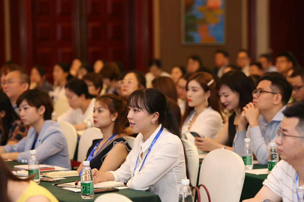 理财课堂图片(理财课堂是骗局吗)